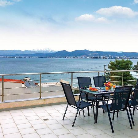 Amazing Home In Chalkida With Wifi Экстерьер фото