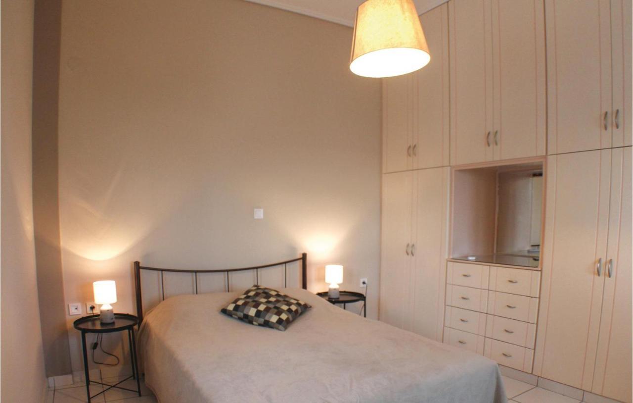 Amazing Home In Chalkida With Wifi Экстерьер фото